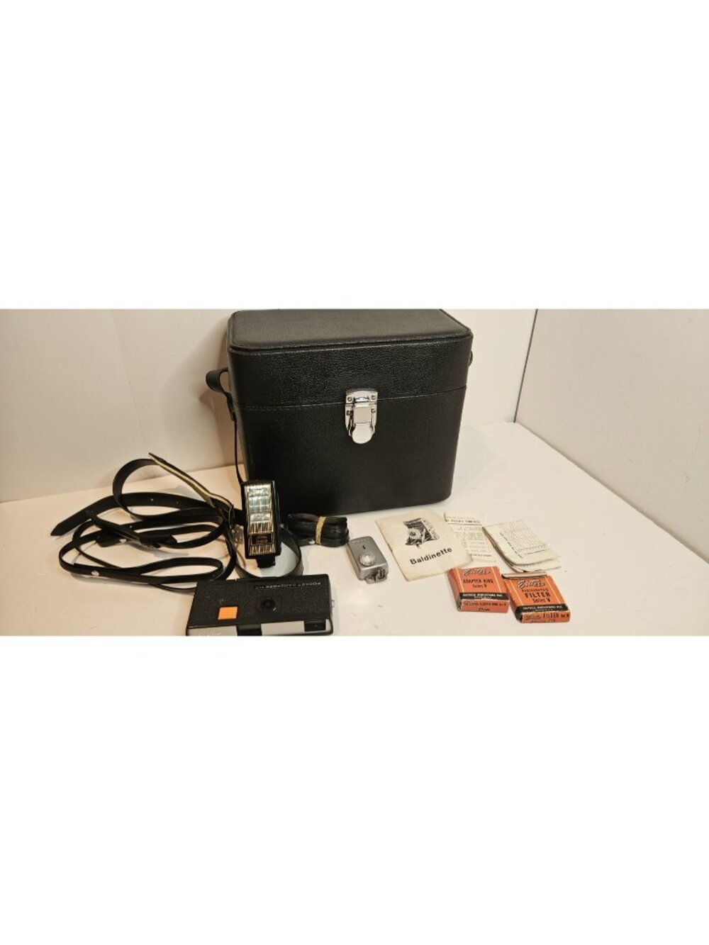 Royal SR-45 Hard Walled Camera Carrying Bag-RARE-Made in Japan With Extras